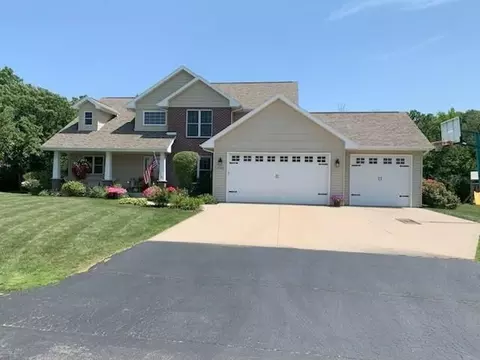 3365 Nelson Rd, Oshkosh, WI 54904