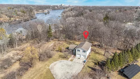 View/Area - 2190 Carleton Ave, Appleton, WI 54915 photo 9 of 23
