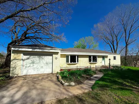 w831 Wisconsin 91, Berlin, WI 54923