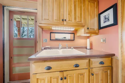Kitchen - 913 W 5th St, Appleton, WI 54914 photo 3 of 5