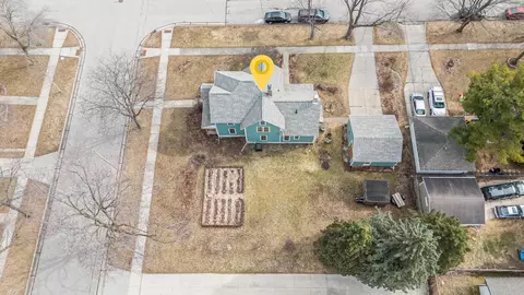 View/Area - 913 W 5th St, Appleton, WI 54914 photo 1 of 9