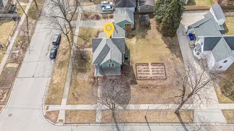 View/Area - 913 W 5th St, Appleton, WI 54914 photo 3 of 9
