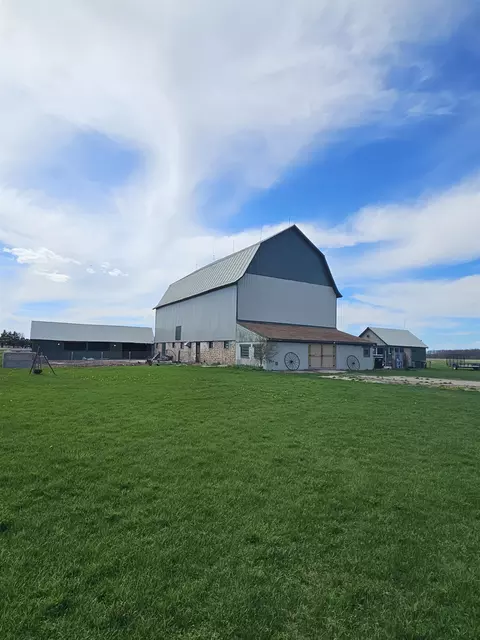 county rd ii, Larsen, WI 54947