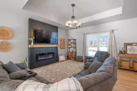 Living - 2885 T Berg Cir, Abrams, WI 54101 photo 2 of 2