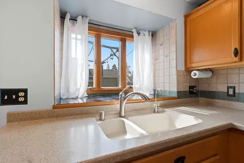 1525 N Clark St, Appleton, WI 54911 photo 12
