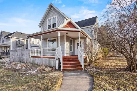 303 E Mckinley St, Appleton, WI 54915