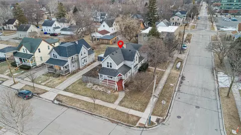 View/Area - 303 E Mckinley St, Appleton, WI 54915 photo 2 of 2