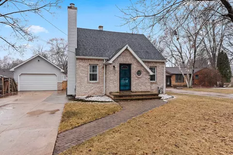 409 Buchanan Rd, Kaukauna, WI 54130