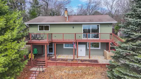 w5155 North Twin Lake Road, Waupaca, WI 54981