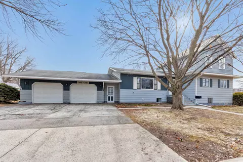 147 Messenger Ave, Oconto, WI 54153