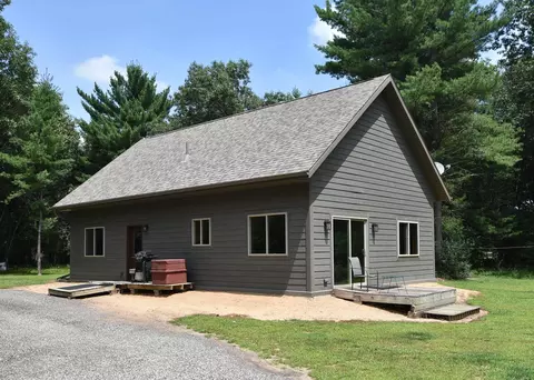w8970 Cottonville Drive, Wautoma, WI 54982