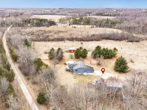 265 E Leeward St, Sturgeon Bay, WI 54235