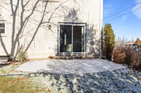 Exterior - 701 E Longview Dr, Appleton, WI 54911 photo 4 of 7