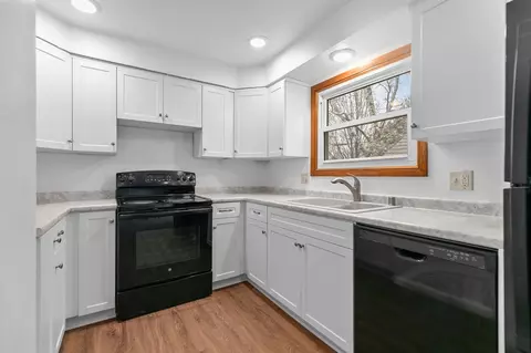 Kitchen - 701 E Longview Dr, Appleton, WI 54911 photo 5 of 7