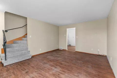 Living - 701 E Longview Dr, Appleton, WI 54911 photo 6 of 10