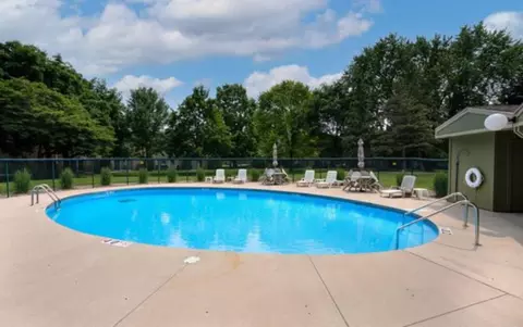 Exterior - 1235 W Nicolet Cercle, Appleton, WI 54914 photo 3 of 4