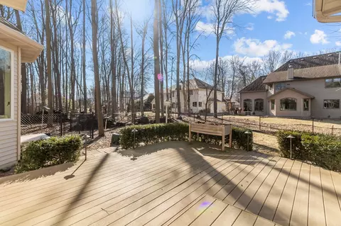Exterior - 63 Brentwood Ln, Appleton, WI 54915 photo 12 of 14