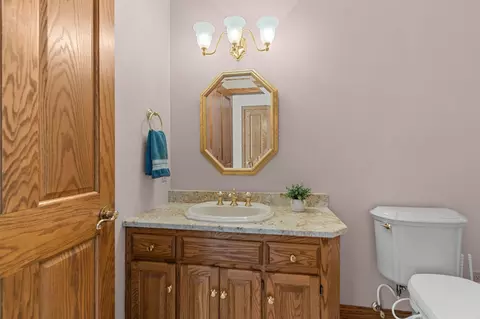Bath - 63 Brentwood Ln, Appleton, WI 54915 photo 1 of 12