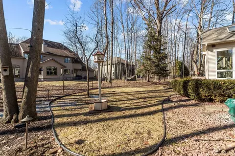 Exterior - 63 Brentwood Ln, Appleton, WI 54915 photo 13 of 14