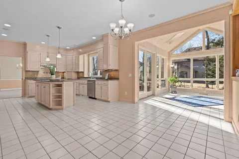 Kitchen - 63 Brentwood Ln, Appleton, WI 54915 photo 8 of 8