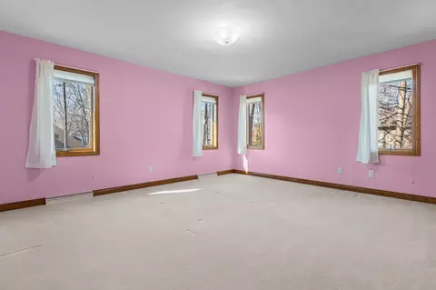 Bedroom - 63 Brentwood Ln, Appleton, WI 54915 photo 3 of 8