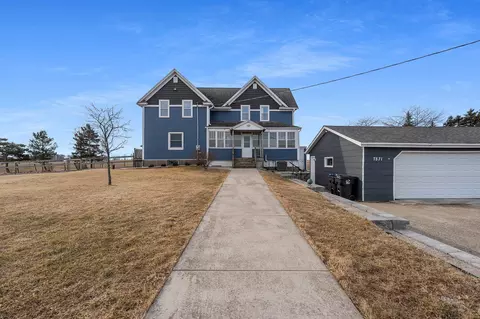 7871 Dantoin Ln, Sturgeon Bay, WI 54235