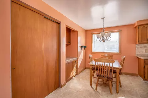 1631 S Walden Ave, Appleton, WI 54915 photo 6