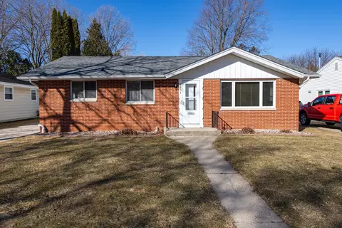 1631 S Walden Ave, Appleton, WI 54915