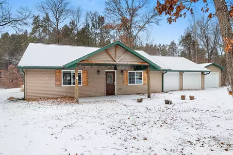 w9988 Terri Lane, Crivitz, WI 54114