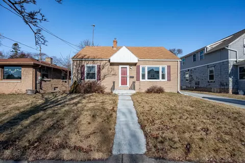 658 Appleton Rd, Menasha, WI 54952