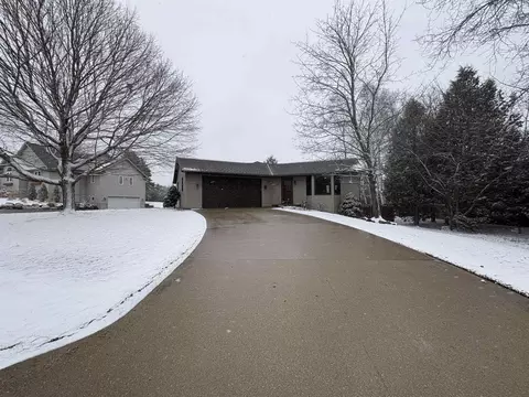 1625 Rhode Island Pl, Sturgeon Bay, WI 54235