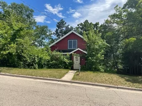 119 W Park St, Neshkoro, WI 54960