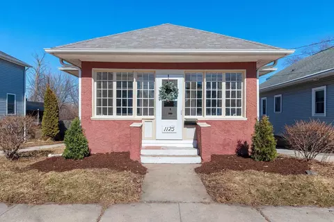 1125 Crooks St, Green Bay, WI 54301