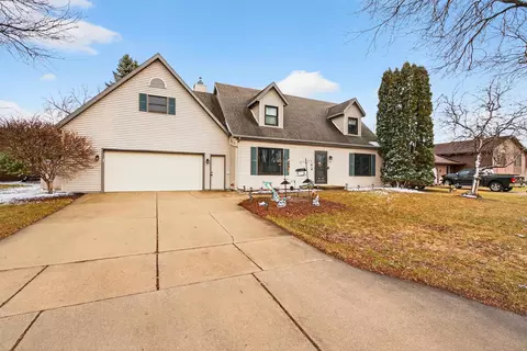 3230 S Whip Poor Will Ln, Appleton, WI 54915