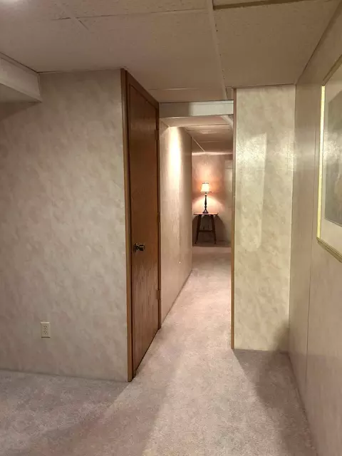 Entry Way - 1931 N Summit St, Appleton, WI 54914 photo 1 of 1