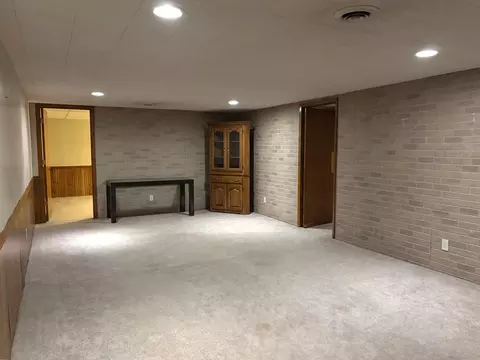 Living - 1931 N Summit St, Appleton, WI 54914 photo 3 of 3