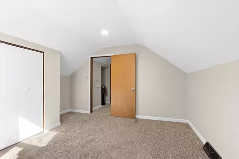 Bedroom - 2105 N Ballard Rd, Appleton, WI 54911 photo 4 of 4