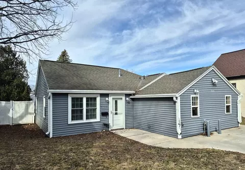 308 Lau St, Green Bay, WI 54302