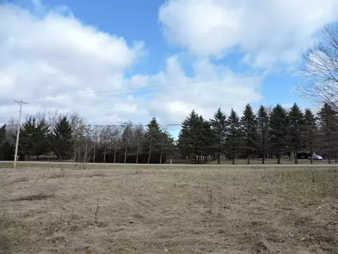 4117 Sand Pit Rd #2, Oshkosh, WI 54904