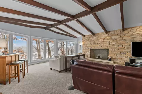 Living - 45 Fox Point Dr, Appleton, WI 54911 photo 8 of 8