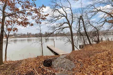 Other - 45 Fox Point Dr, Appleton, WI 54911 photo 1 of 20