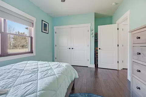 Bedroom - 3400 W Warner Estates Dr, Appleton, WI 54913 photo 6 of 9