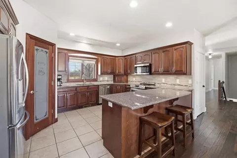 Kitchen - 3400 W Warner Estates Dr, Appleton, WI 54913 photo 1 of 4