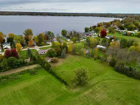 View/Area - w4581 West Buss Drive, Cecil, WI 54111 photo 6 of 6