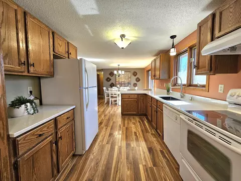 Kitchen - w4581 West Buss Drive, Cecil, WI 54111 photo 3 of 5