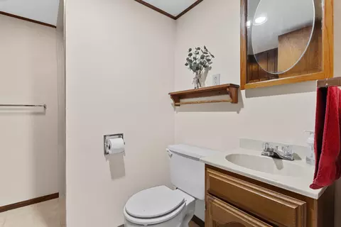 Bath - 416 S Joseph St, Appleton, WI 54915 photo 2 of 2