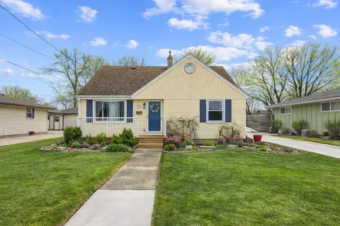 837 Harding St, Menasha, WI 54952