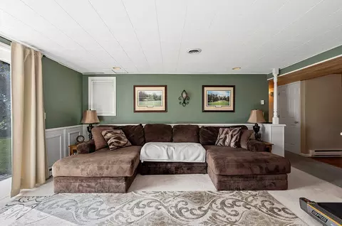 Living - 63 Fox Point Dr, Appleton, WI 54911 photo 7 of 7