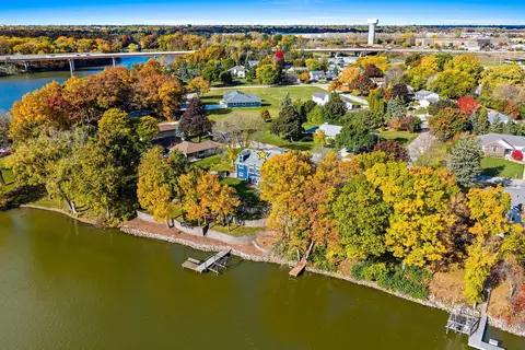 View/Area - 63 Fox Point Dr, Appleton, WI 54911 photo 11 of 15