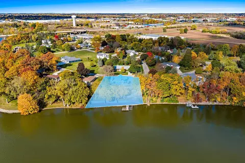 View/Area - 63 Fox Point Dr, Appleton, WI 54911 photo 1 of 15